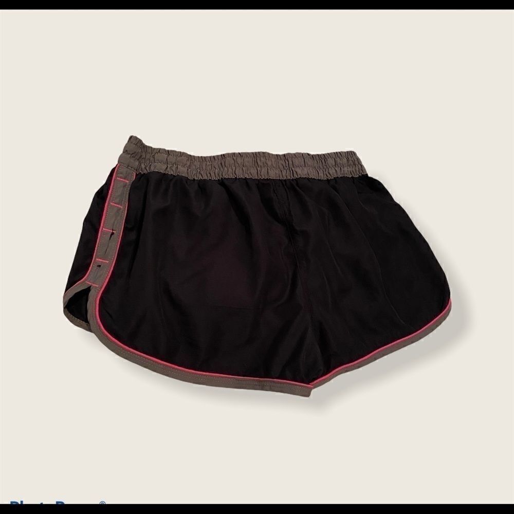 Umbro Running Shorts Size Large - Picture 4 of 6
